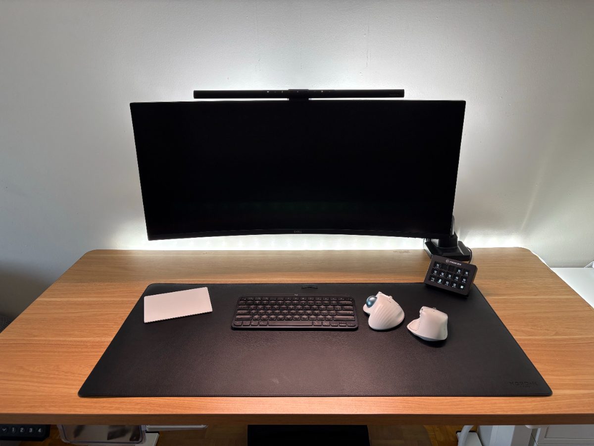 My Minimalist Mac Setup: M4 Mac Mini + Everything Connected to It